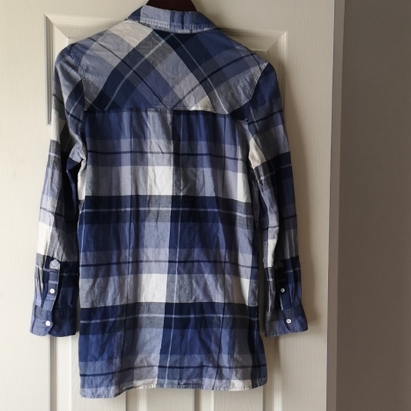 Aeropostale Blue Plaid Button Down Shirt - Picture 2 of 8